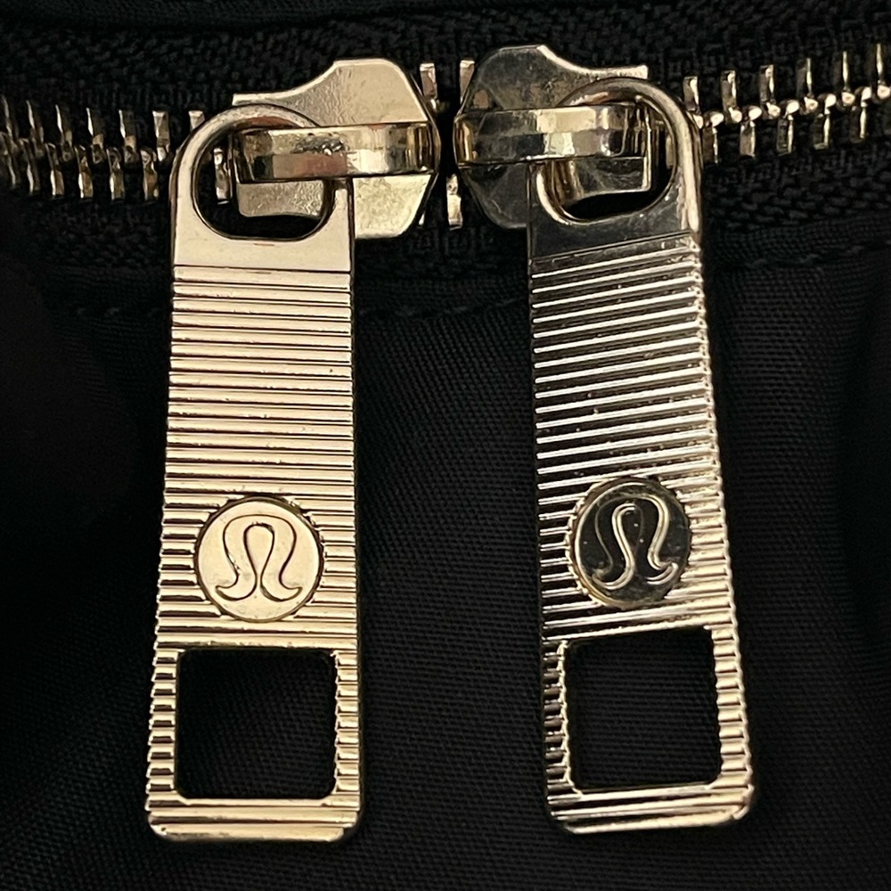 Lululemon City Adventurer Backpack Mini 10L color Black/gold Elevated Minimalist - Picture 8 of 12